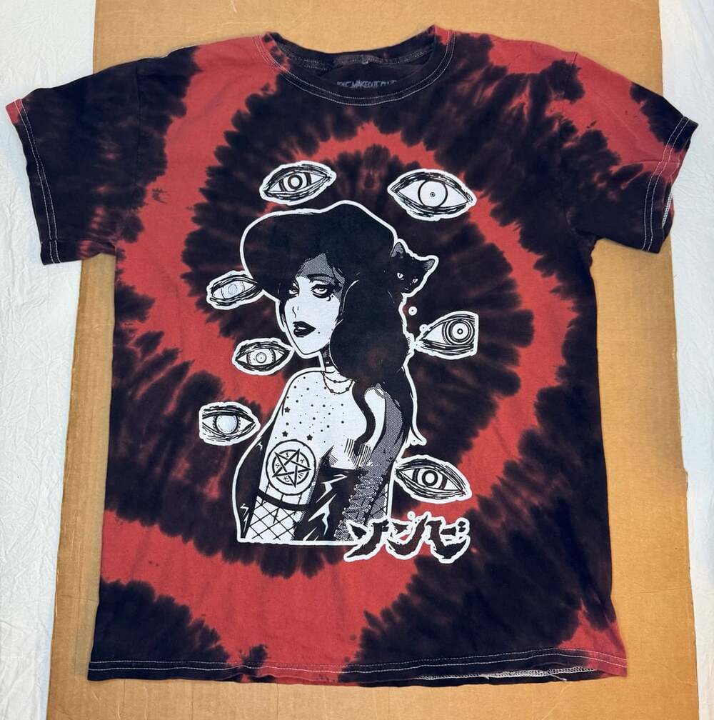 Zombie Makeout Club Witch Eyes Size M Red Black Tie Dye T-Shirt